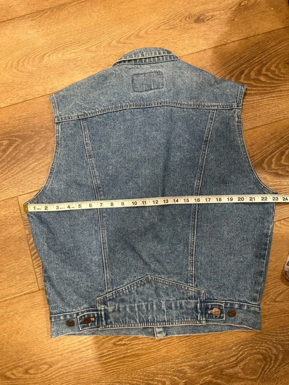 Stonewash Denim Vest - Sleeveless Men's Jean Jacket - Picture 4 of 6